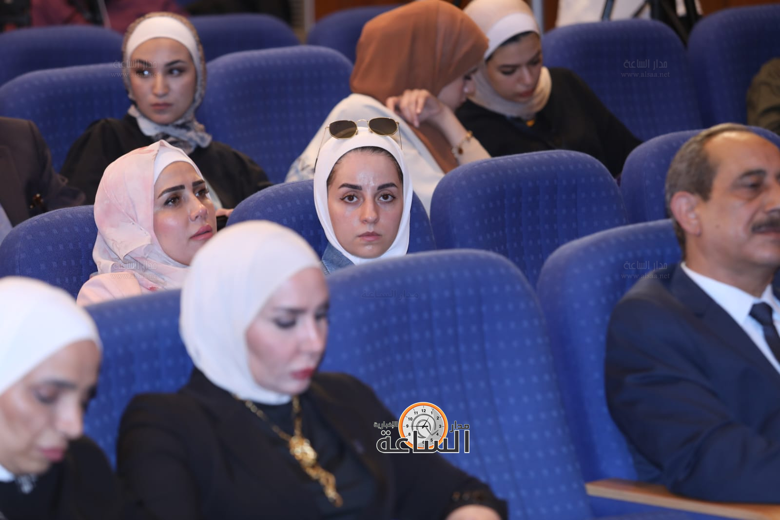 Madar Al-Saa Images 0.4653468090956483