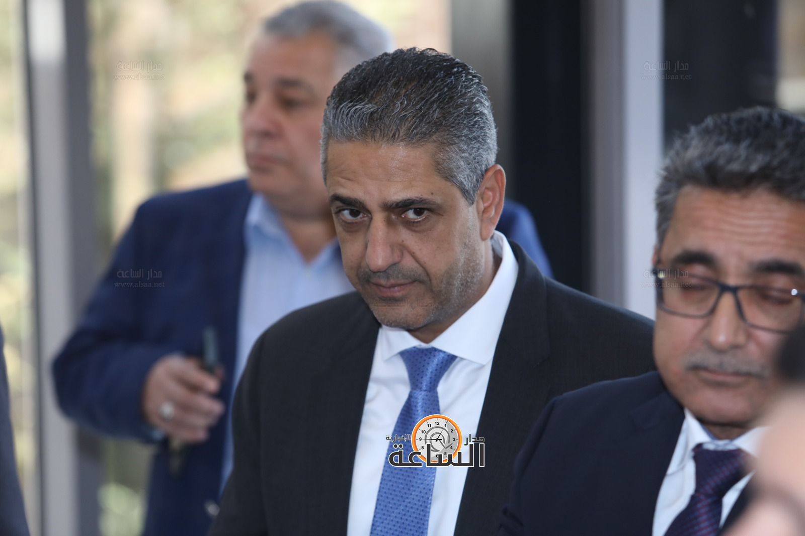 Madar Al-Saa Images 0.4834444616720106