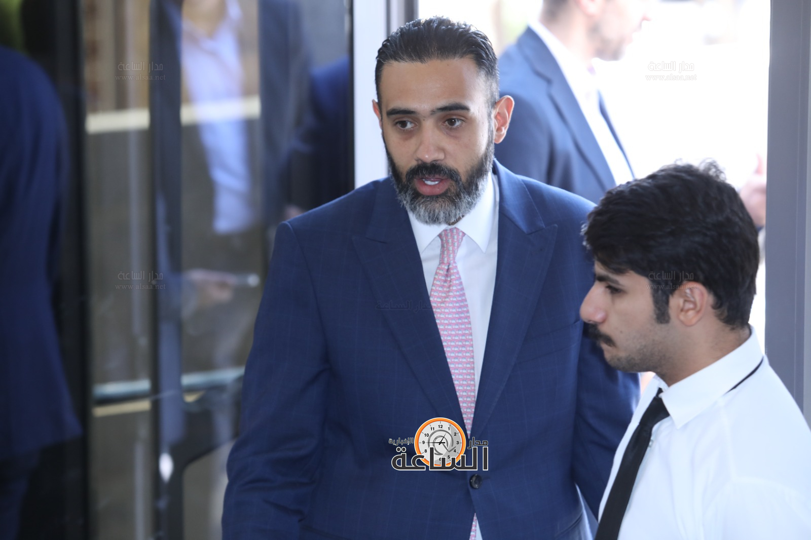 Madar Al-Saa Images 0.669344144911501