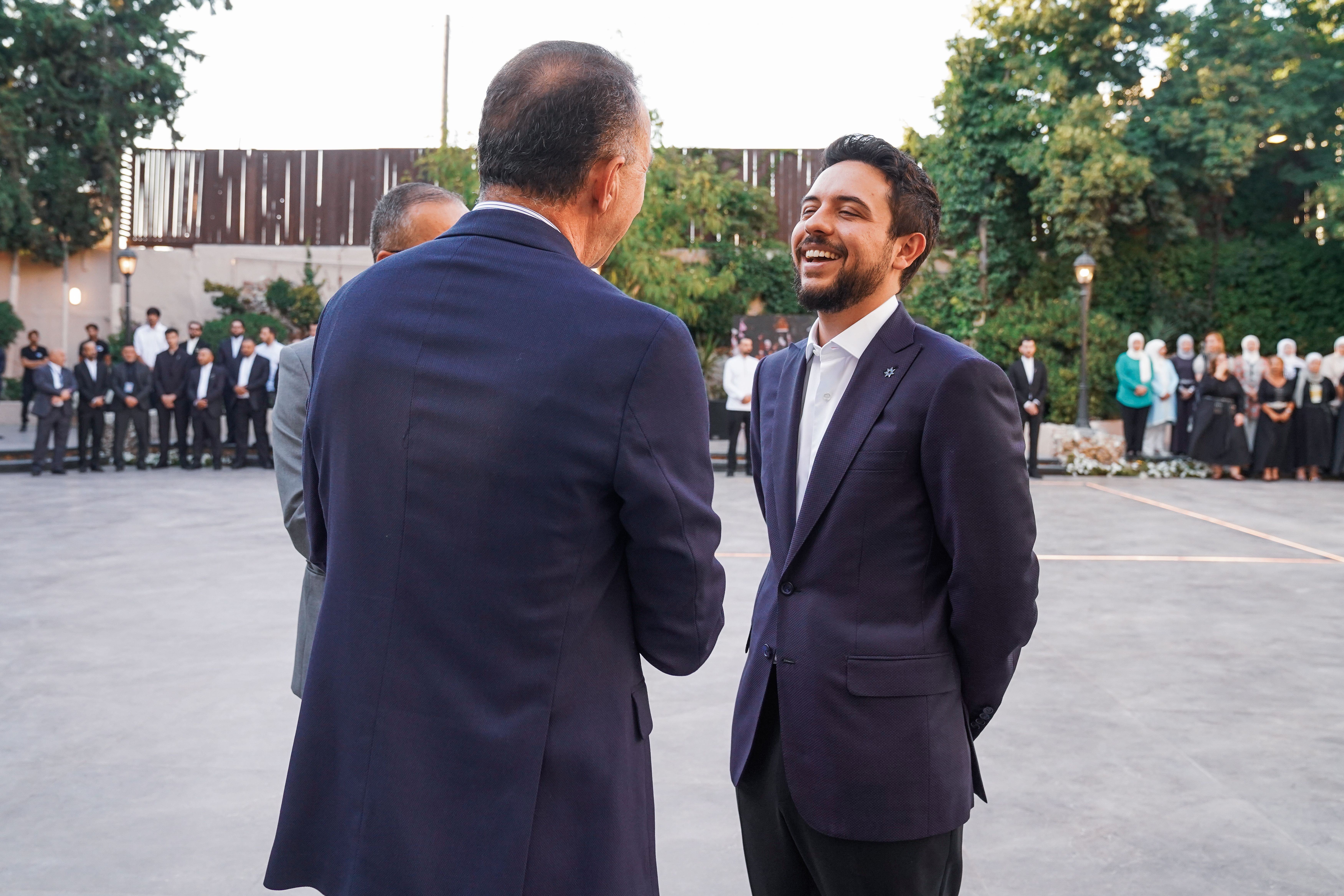 Madar Al-Saa Images 0.7537408296768136