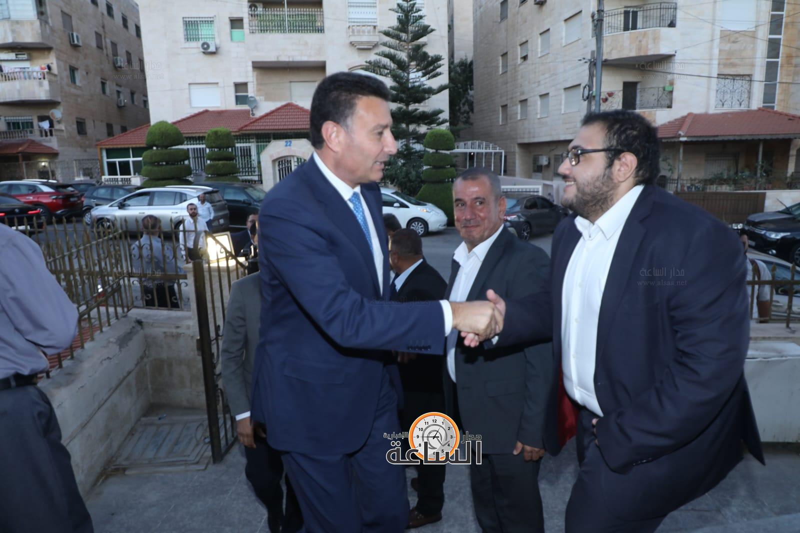 Madar Al-Saa Images 0.18994964093084077