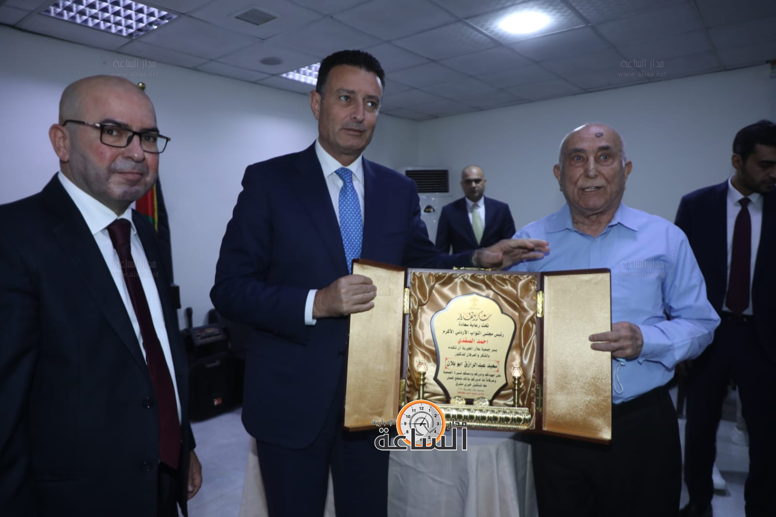 Madar Al-Saa Images 0.21458201422972456