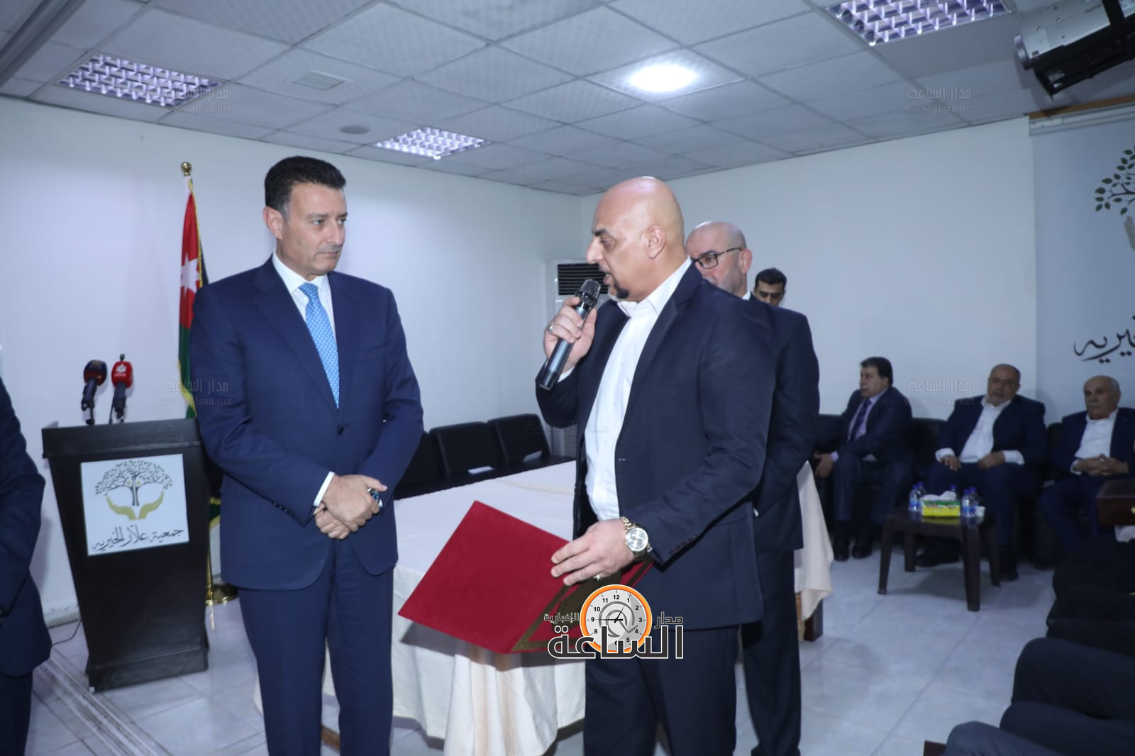 Madar Al-Saa Images 0.4152366658592339