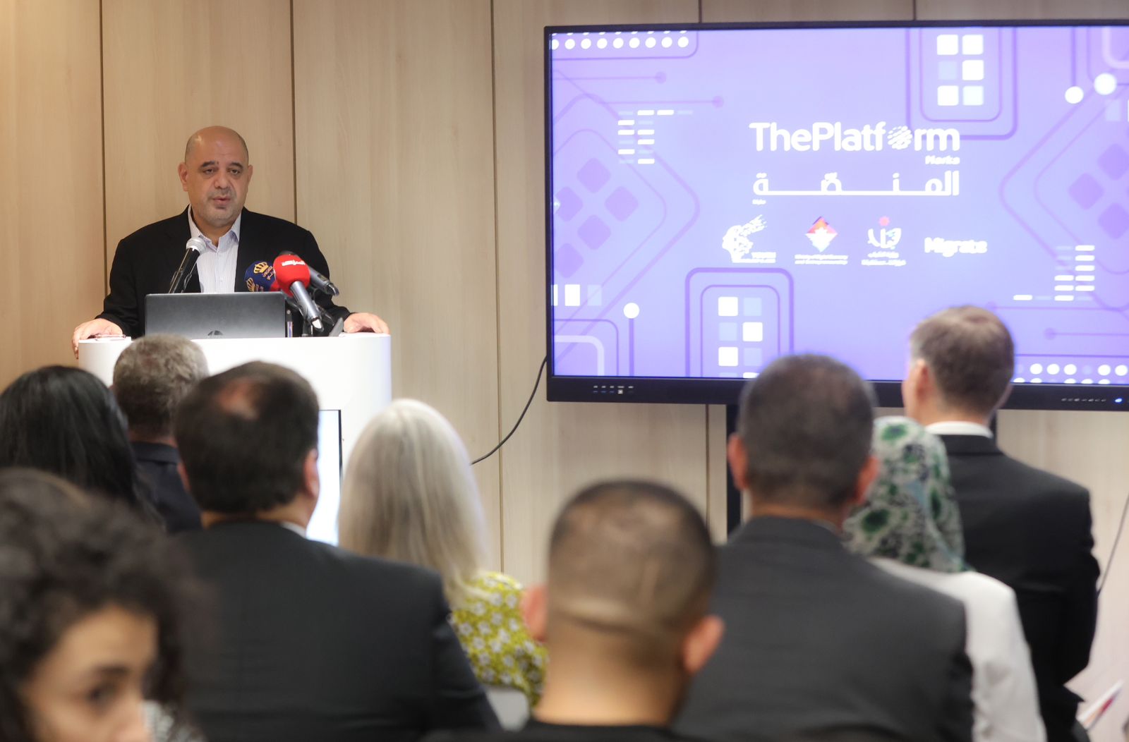 Madar Al-Saa Images 0.12910817342527303