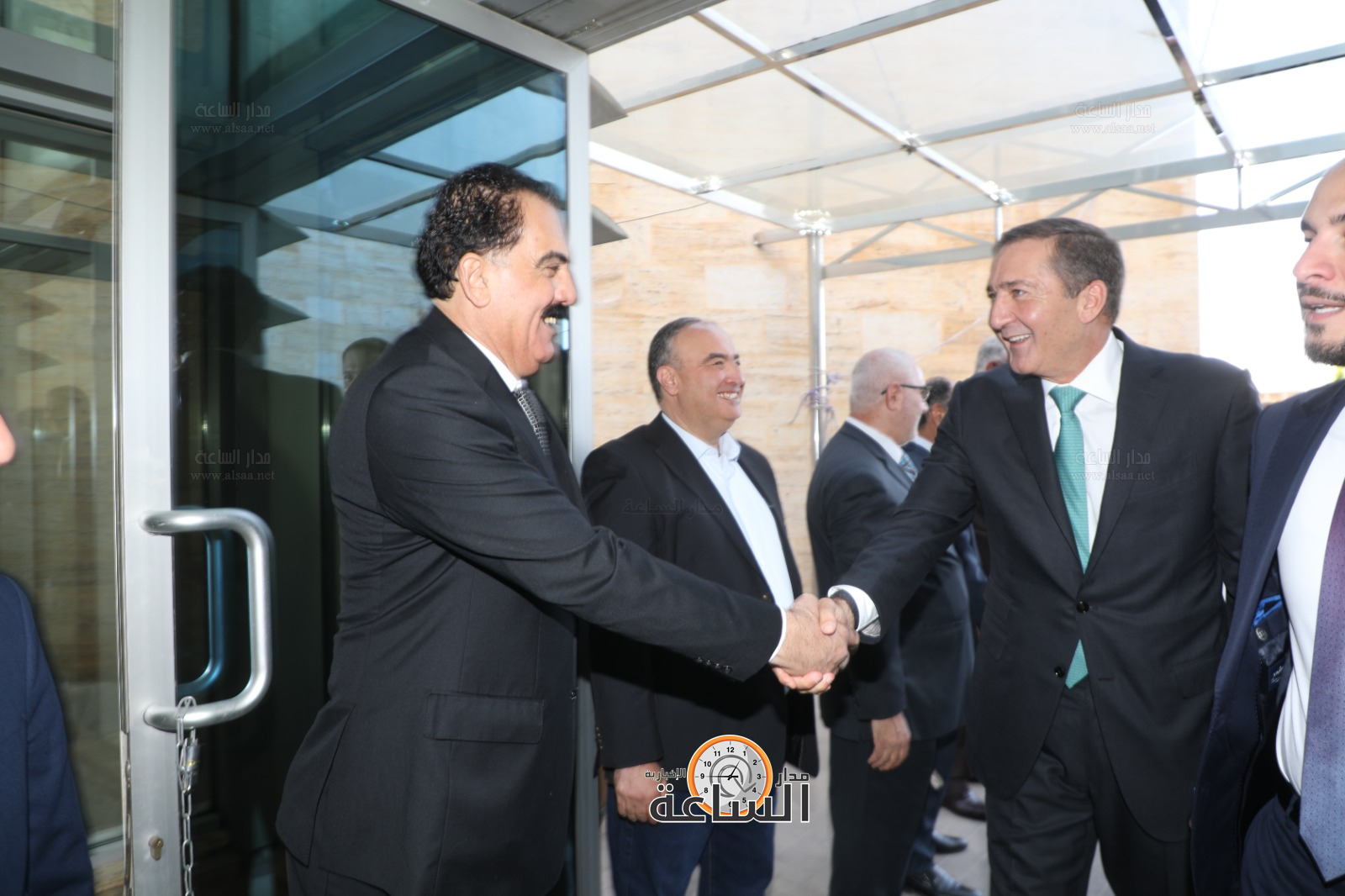 Madar Al-Saa Images 0.45026211687909834