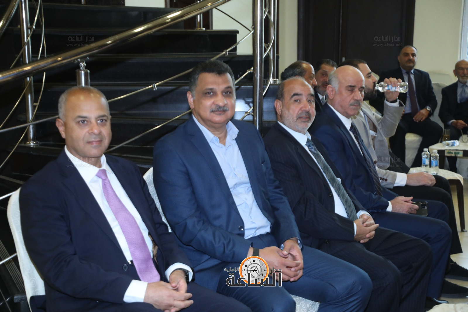 Madar Al-Saa Images 0.3730743921548789