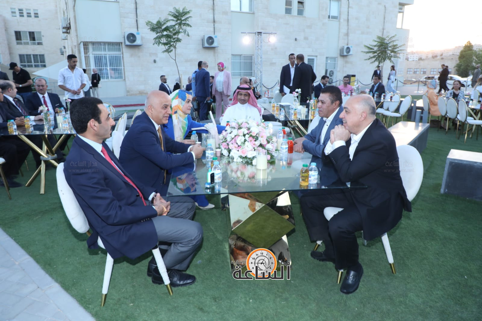 Madar Al-Saa Images 0.13048443021725875