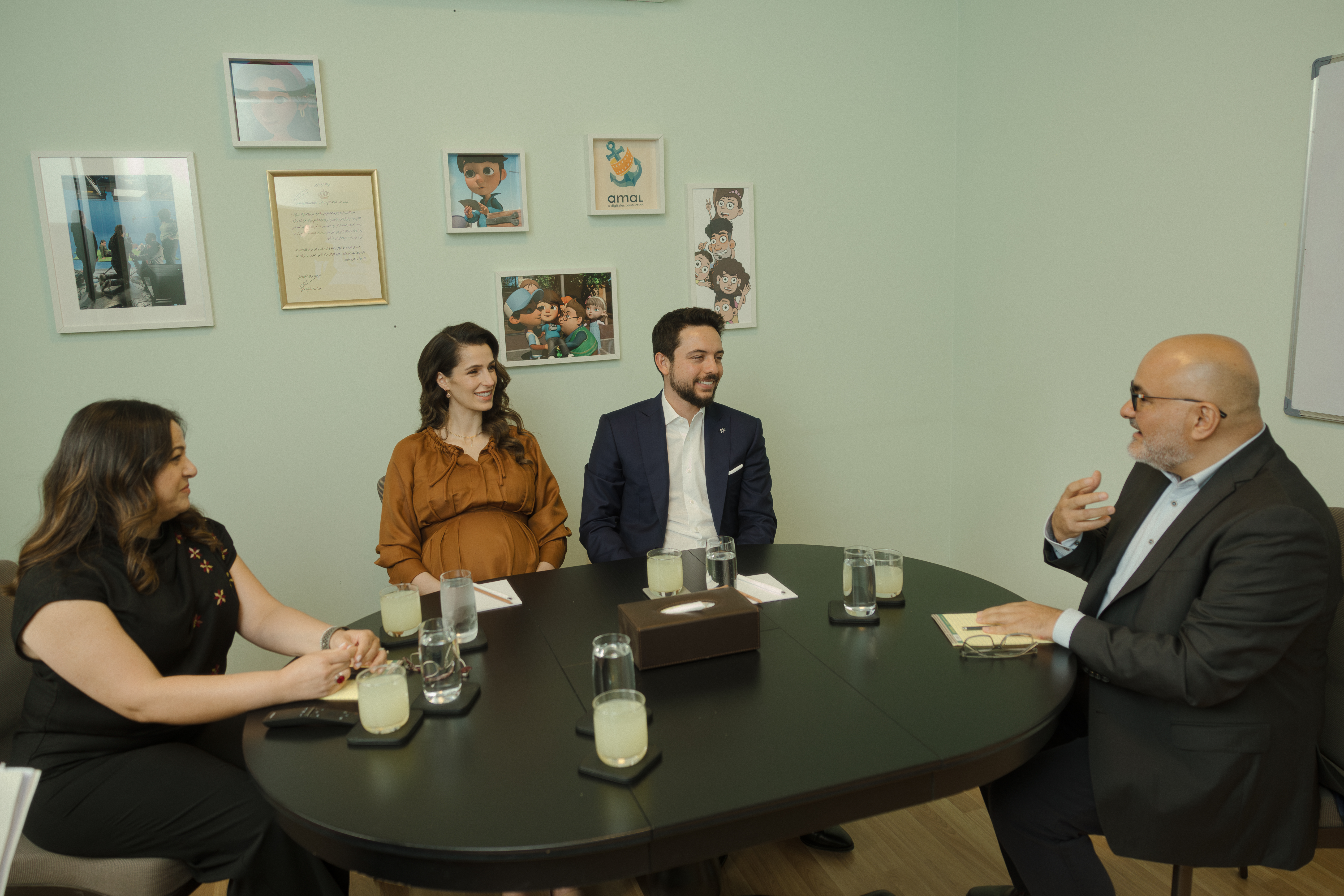 Madar Al-Saa Images 0.573604433371375