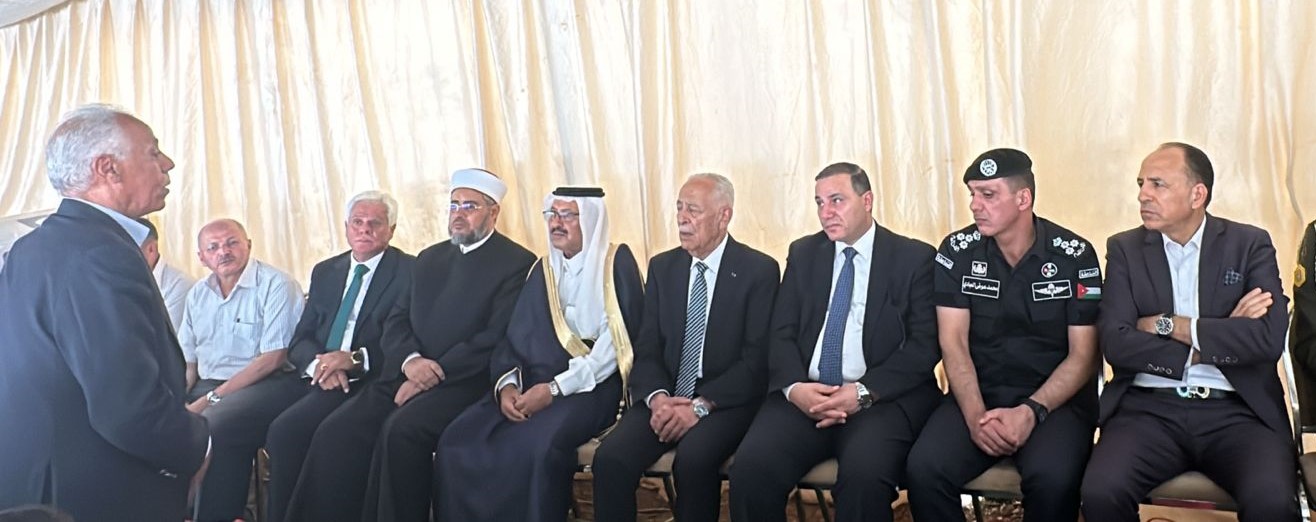 Madar Al-Saa Images 0.7015535080946875