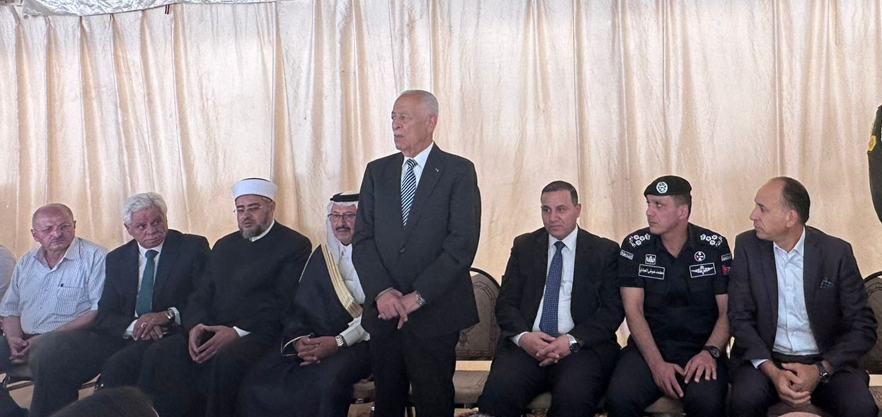 Madar Al-Saa Images 0.41451753344652364