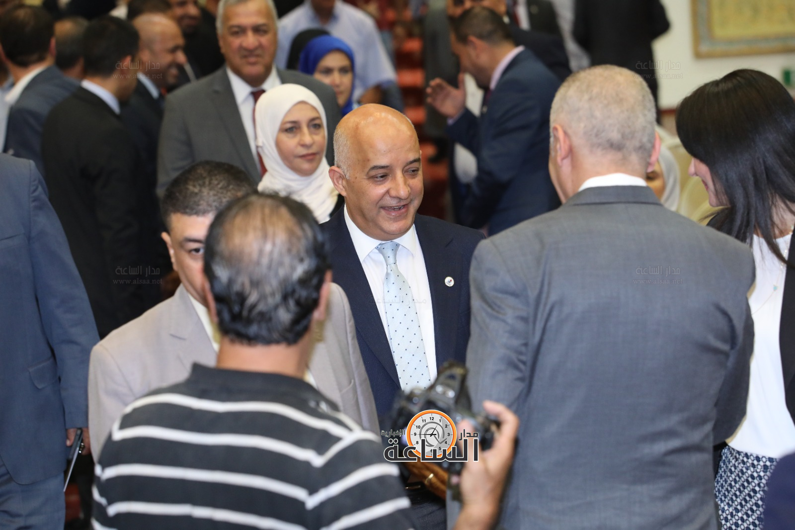 Madar Al-Saa Images 0.5693928955221328