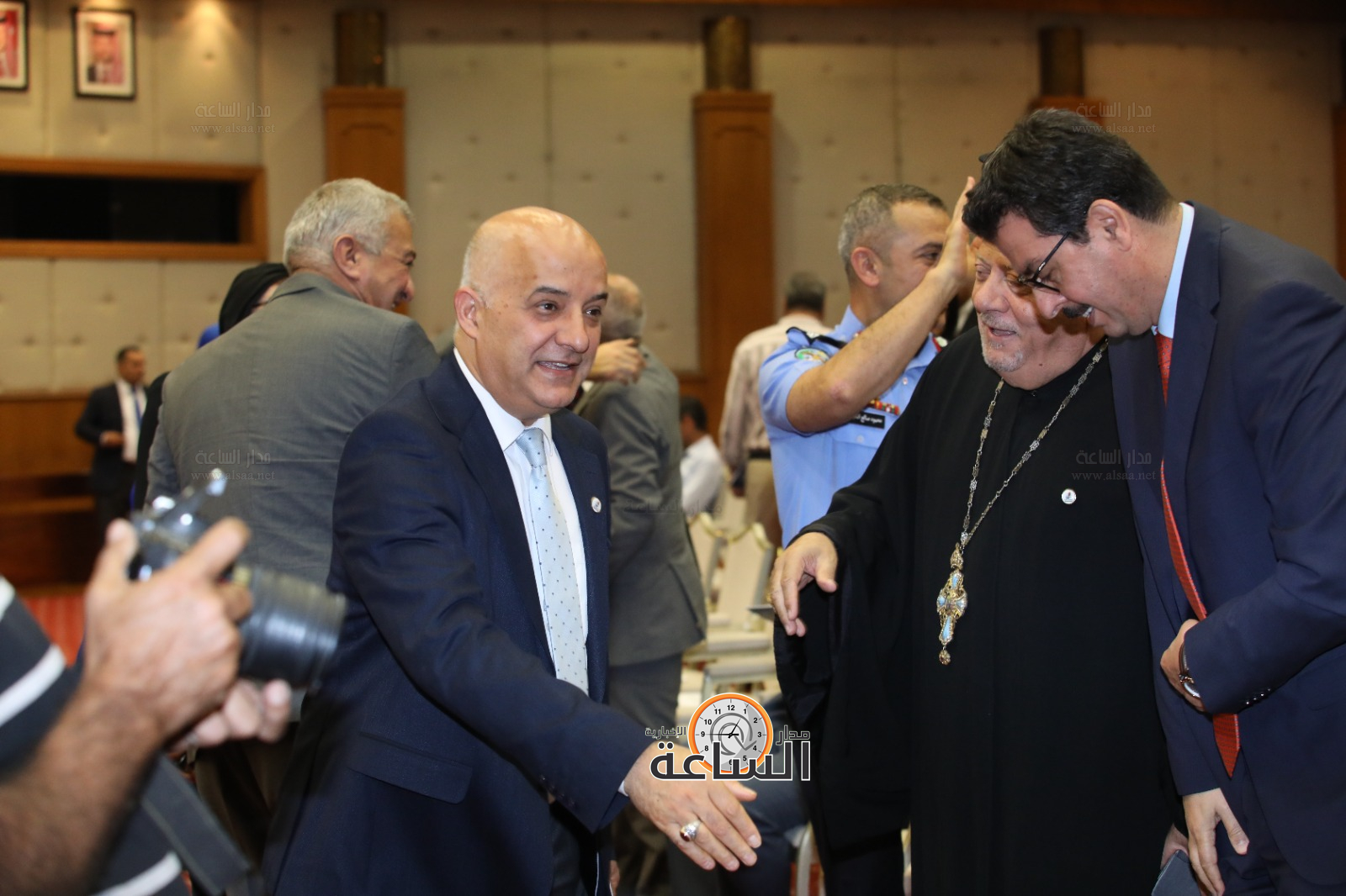 Madar Al-Saa Images 0.5459490198217289