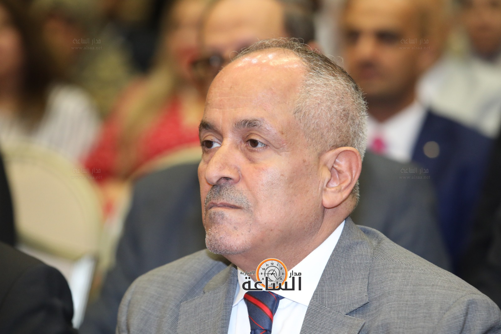 Madar Al-Saa Images 0.8414000544620777