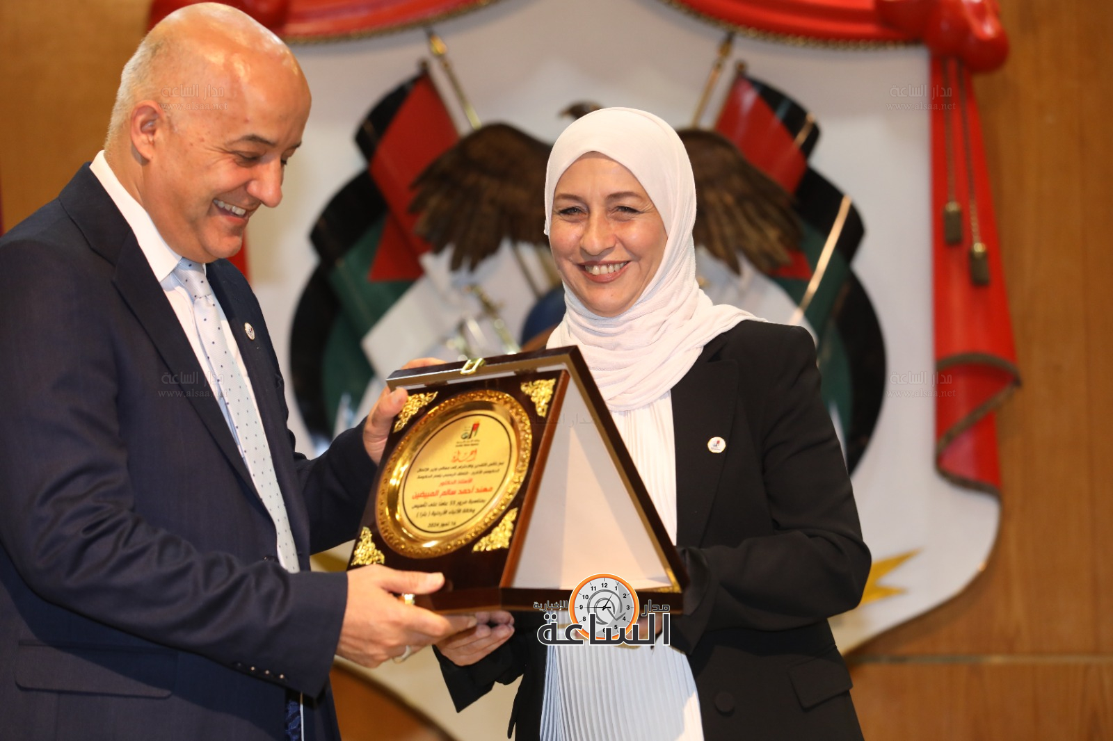 Madar Al-Saa Images 0.3658588119029784