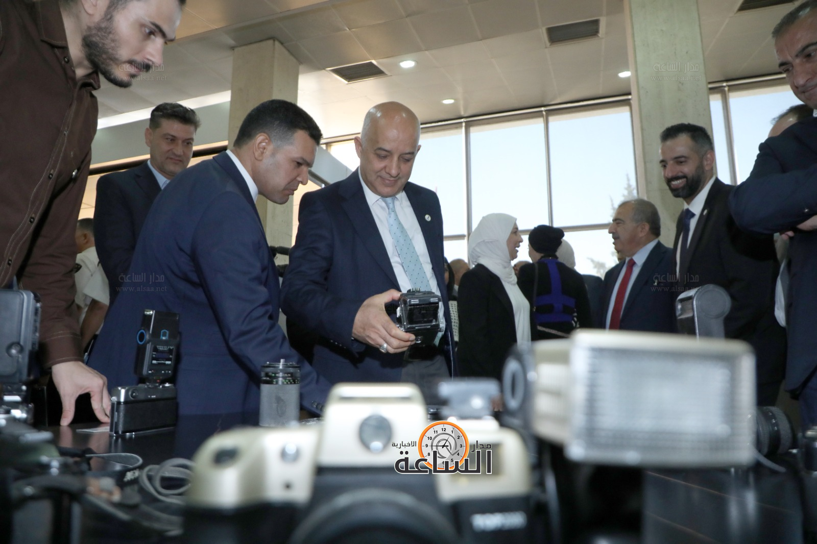 Madar Al-Saa Images 0.6004158040176111