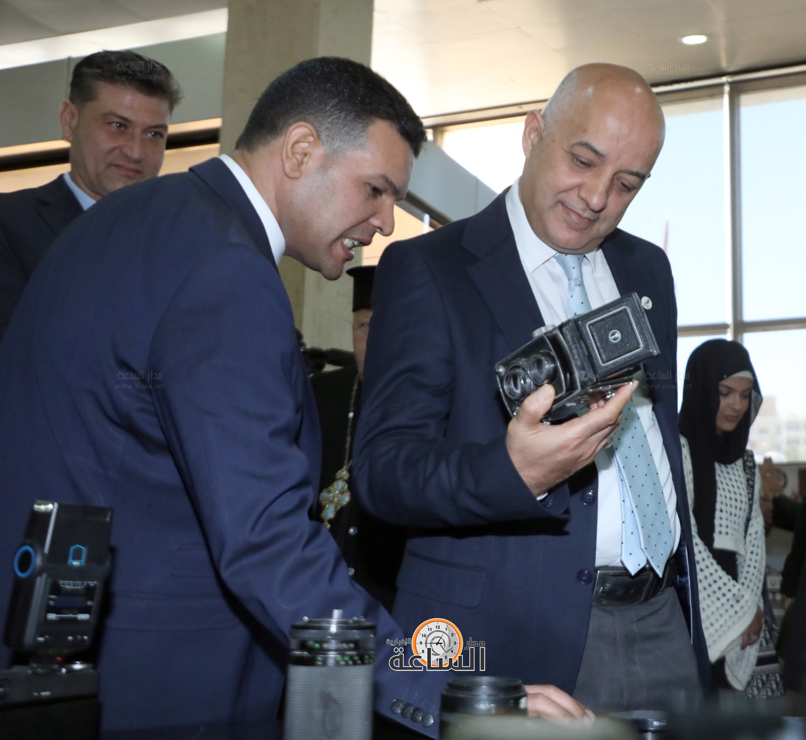 Madar Al-Saa Images 0.43506883134642504