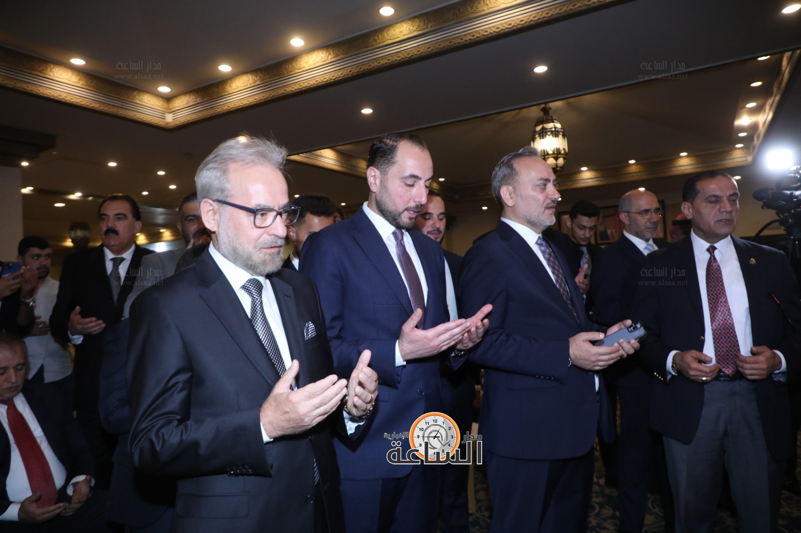 Madar Al-Saa Images 0.35119051103929966