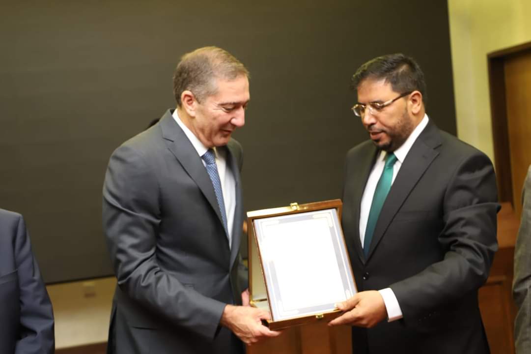 Madar Al-Saa Images 0.45102618495771885