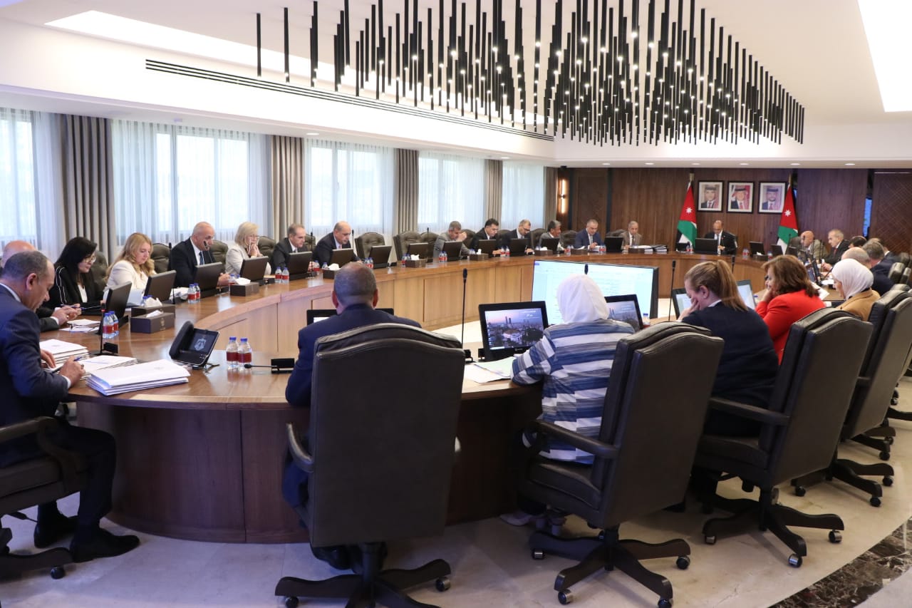 Madar Al-Saa Images 0.903132556138845