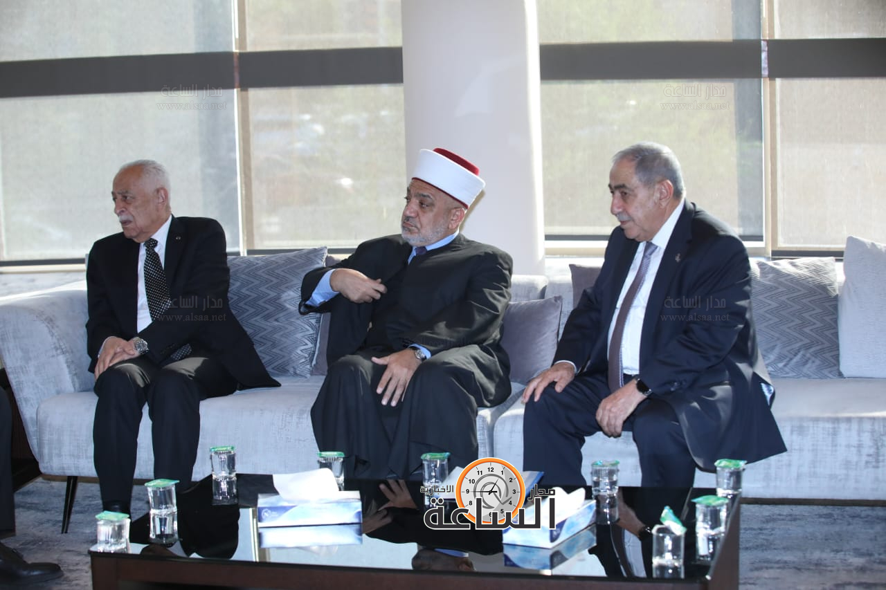 Madar Al-Saa Images 0.5556465980442205