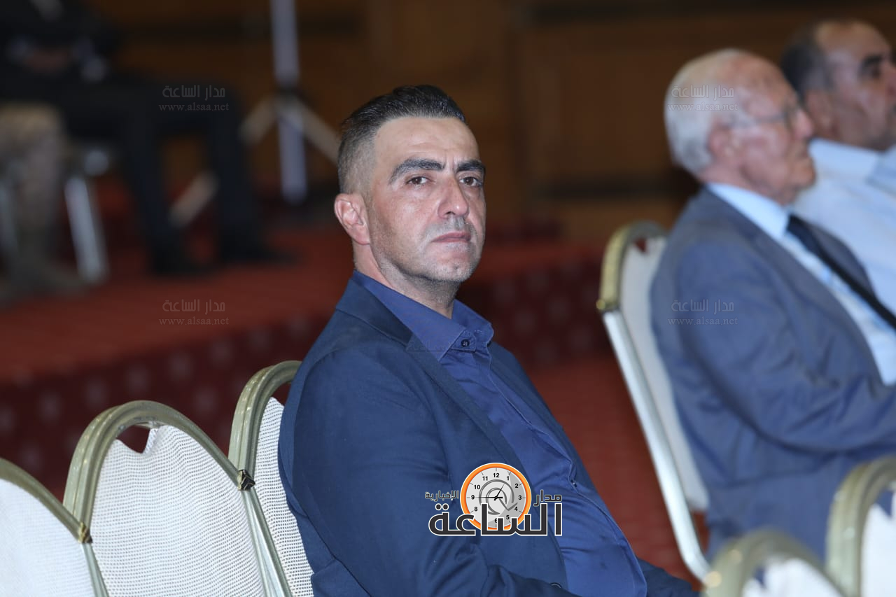 Madar Al-Saa Images 0.8704910336652725