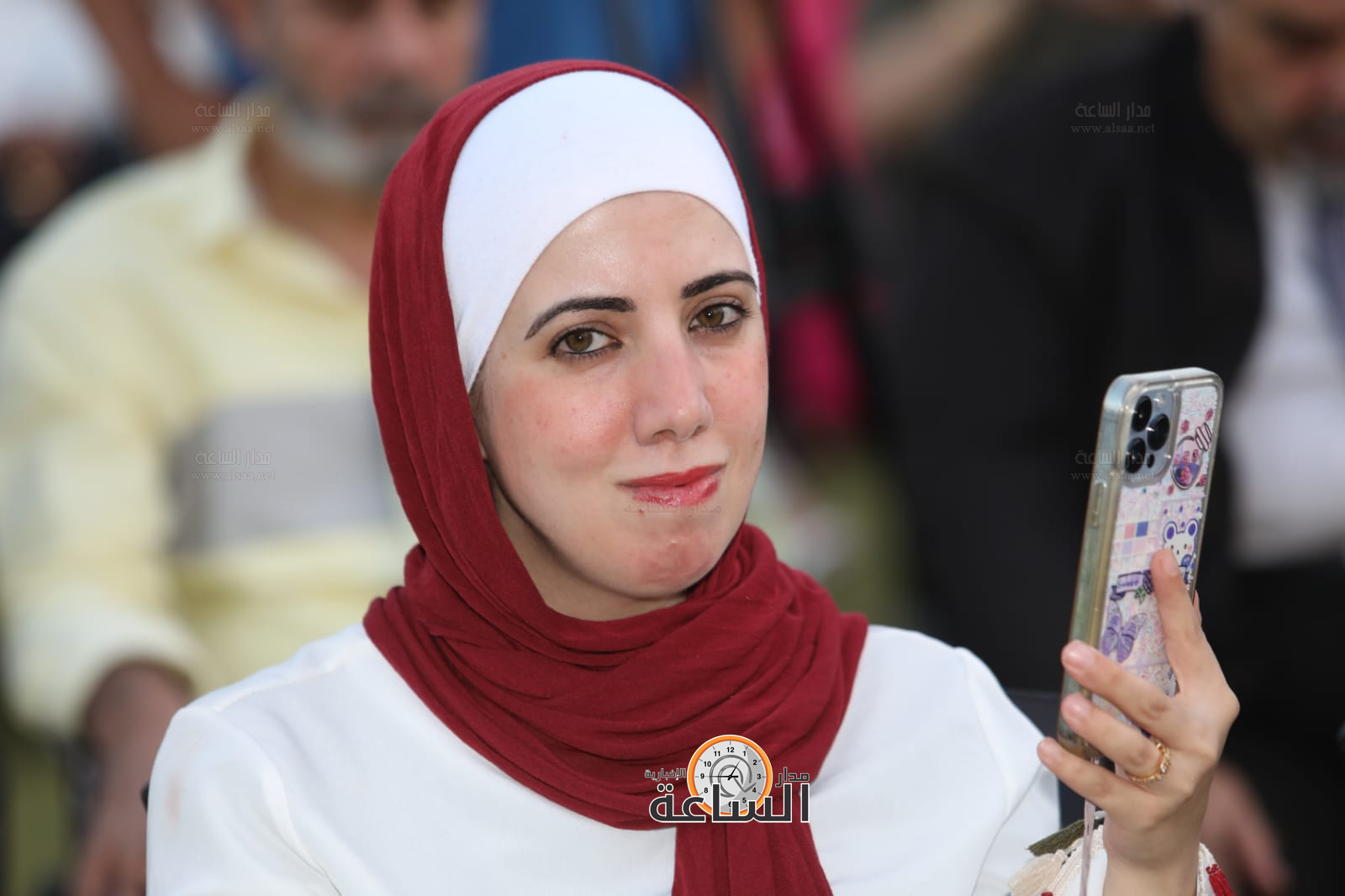 Madar Al-Saa Images 0.9015381381472669