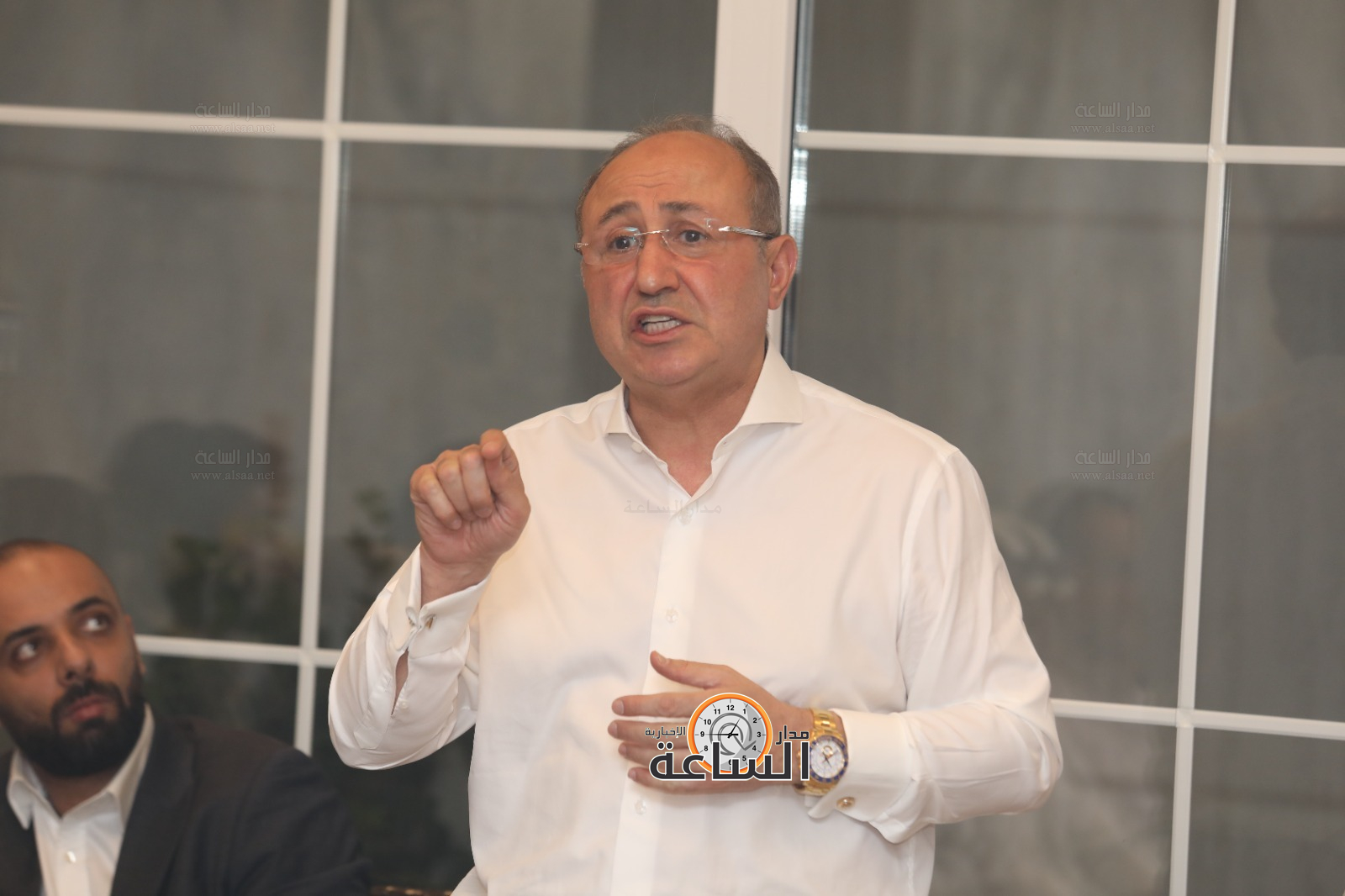 Madar Al-Saa Images 0.3903083294534786