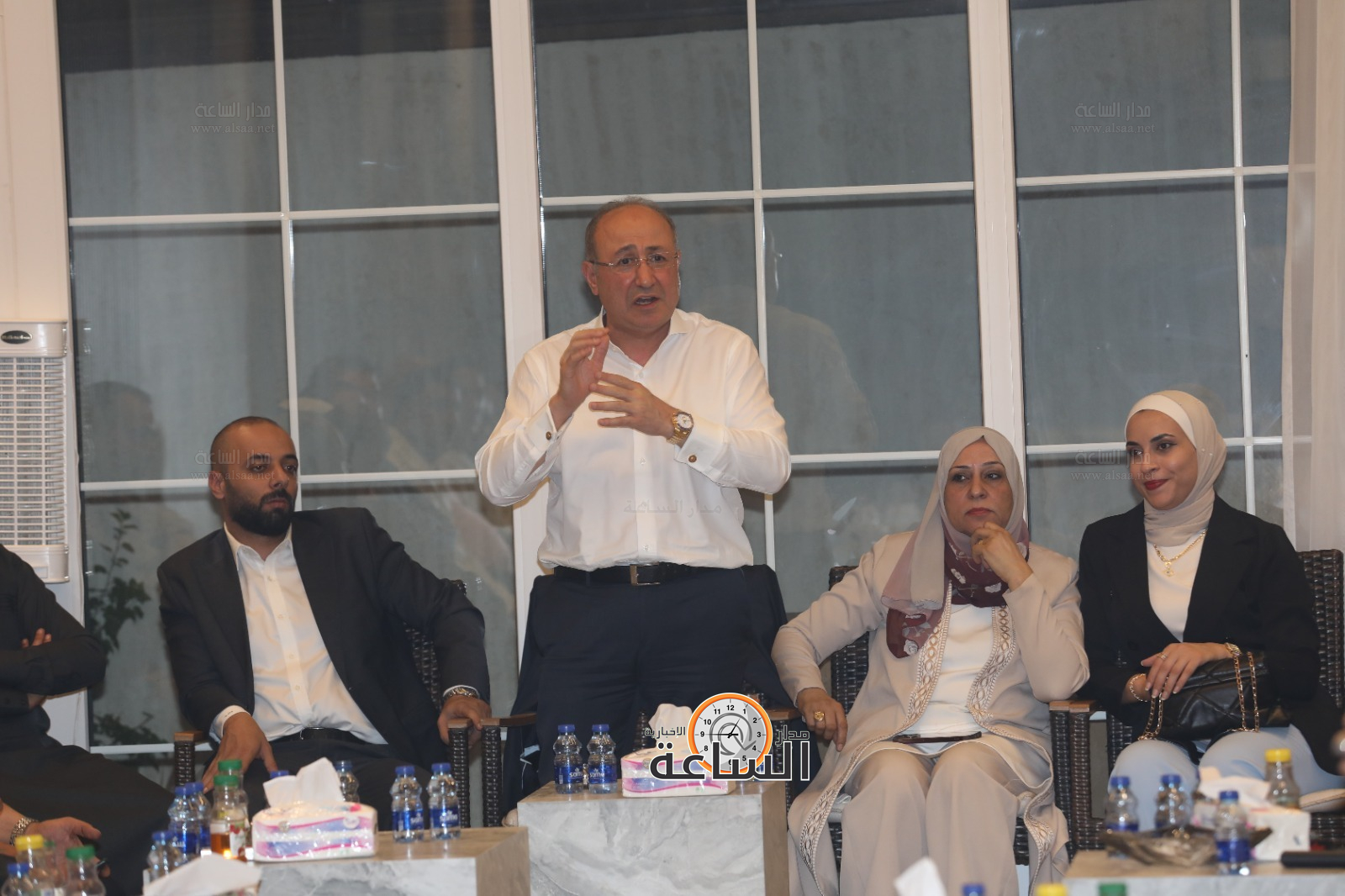 Madar Al-Saa Images 0.4597584873671825