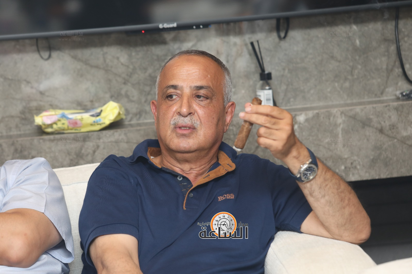 Madar Al-Saa Images 0.6425410372824716