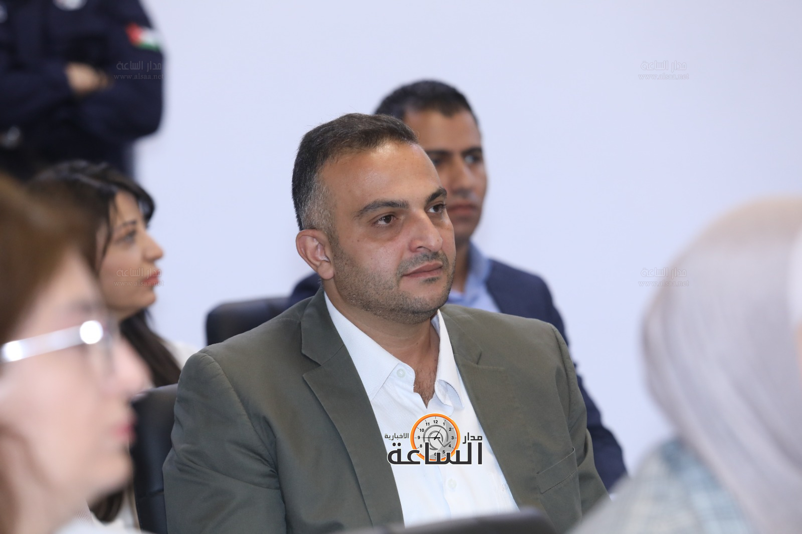 Madar Al-Saa Images 0.2593425857858822