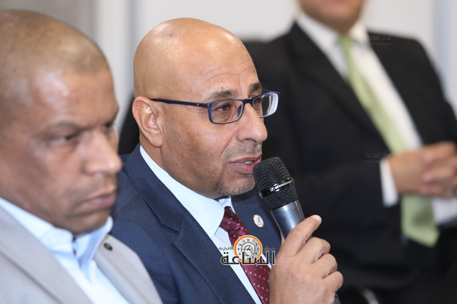 Madar Al-Saa Images 0.16700282139507716