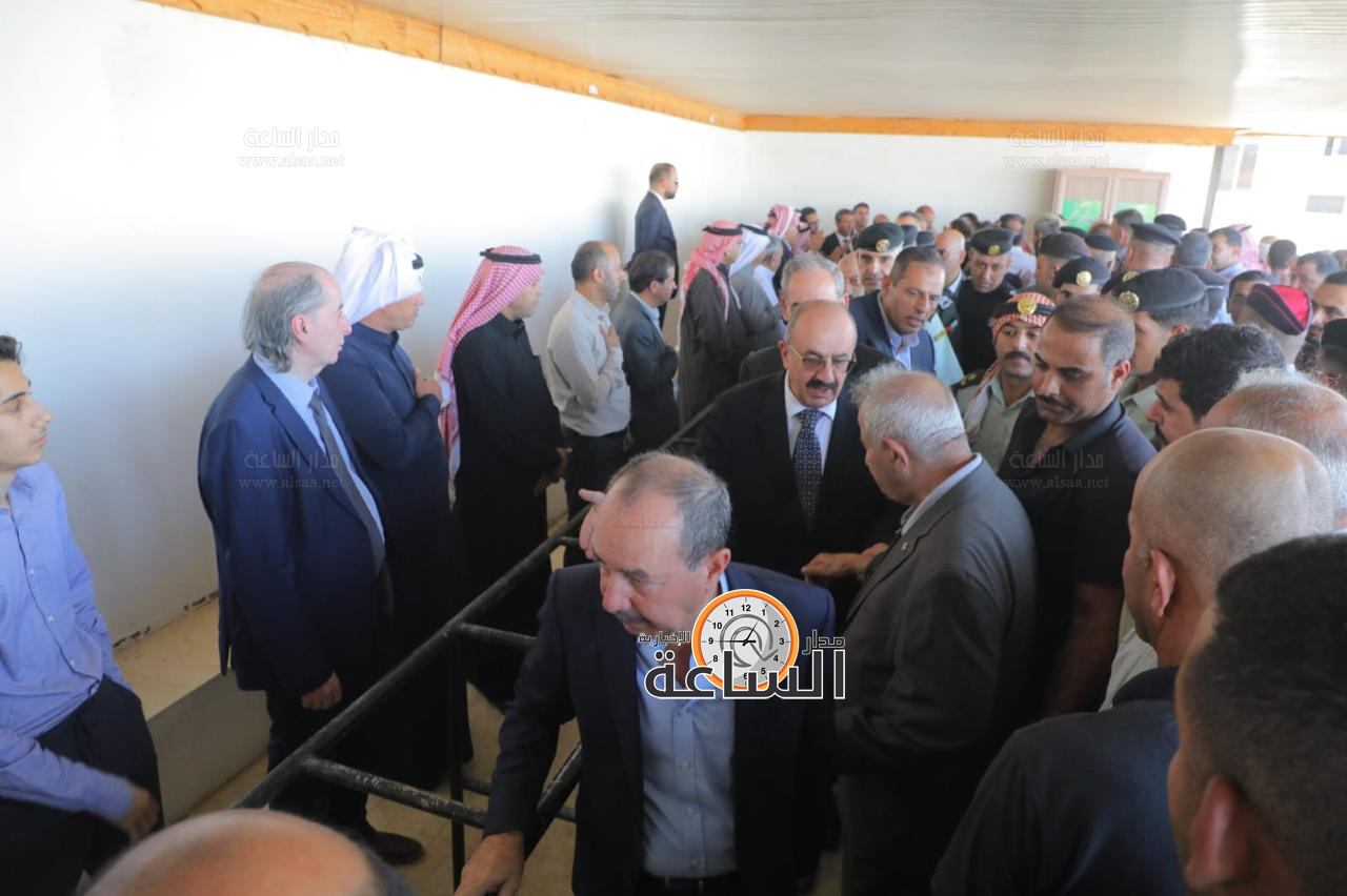 Madar Al-Saa Images 0.7959972607971155