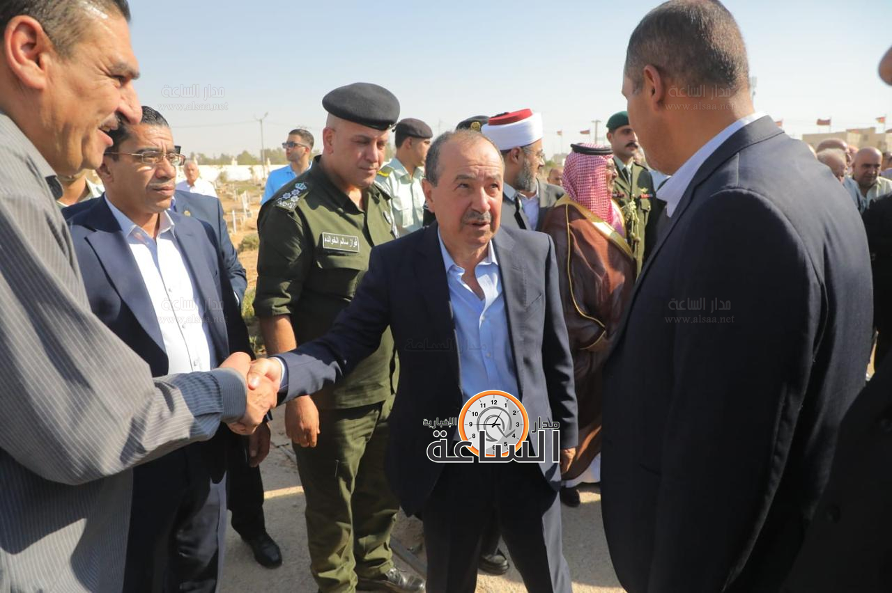 Madar Al-Saa Images 0.3785078769200252