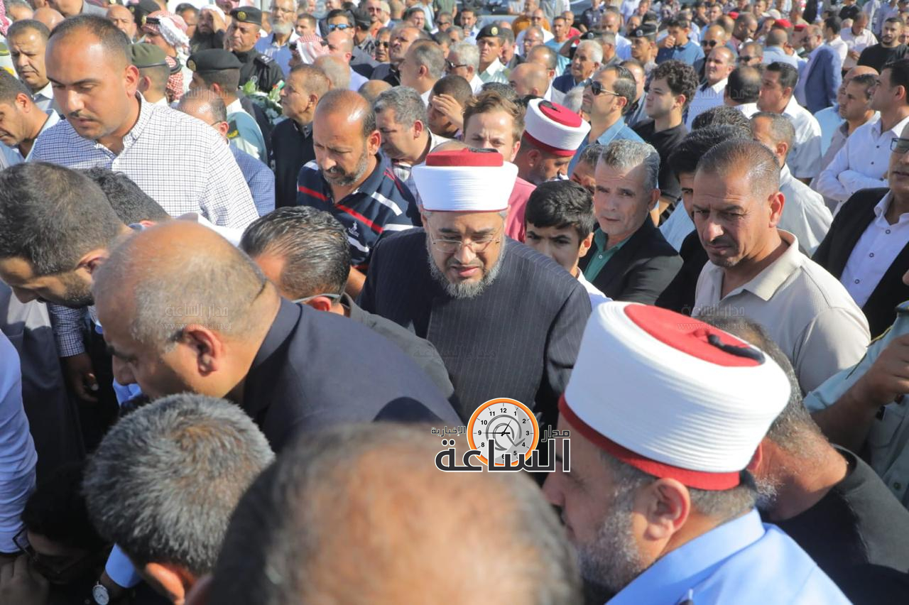 Madar Al-Saa Images 0.20247328018254707