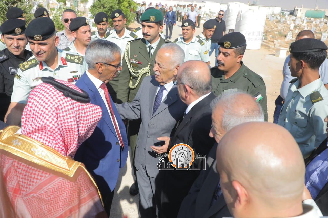 Madar Al-Saa Images 0.06330102897283485