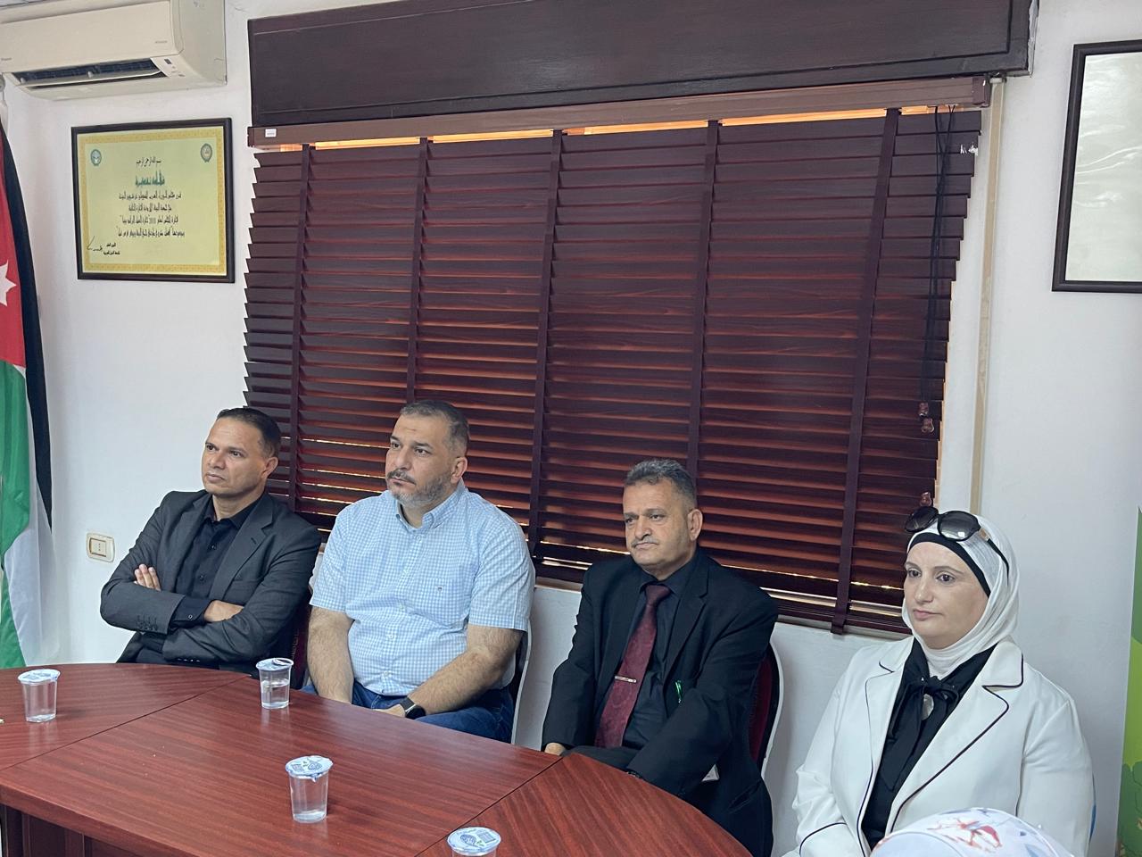 Madar Al-Saa Images 0.039427565600492764