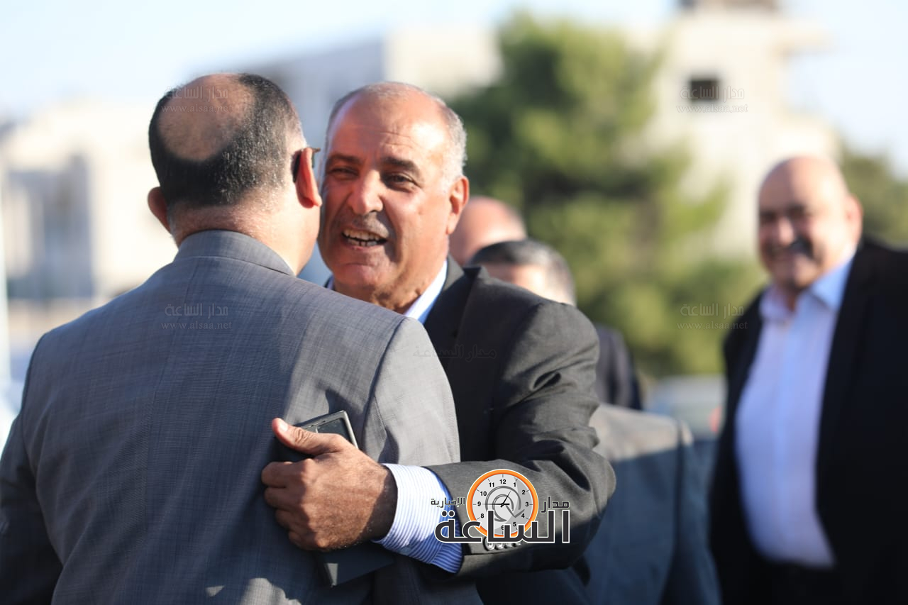 Madar Al-Saa Images 0.08118454389131835