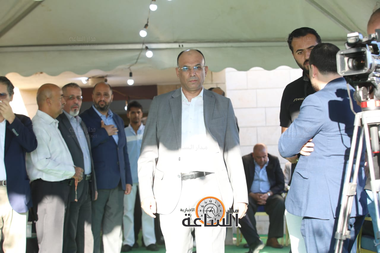 Madar Al-Saa Images 0.049344368533414285