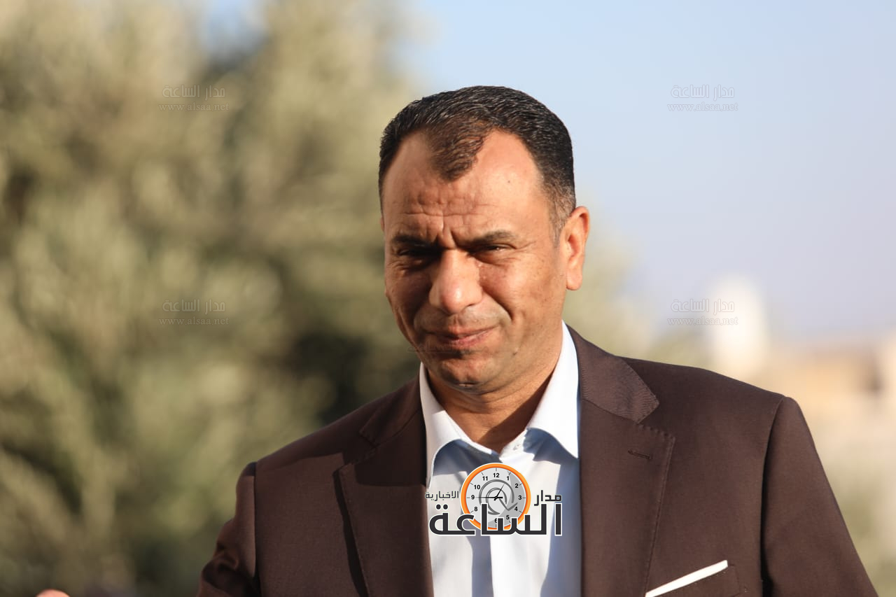 Madar Al-Saa Images 0.004308910566446