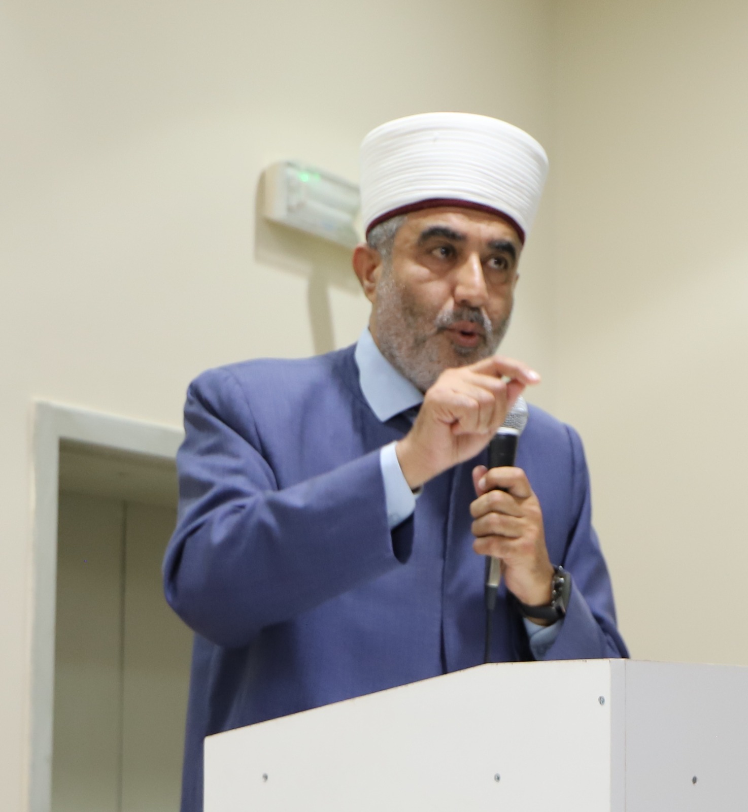 Madar Al-Saa Images 0.34563238468993407