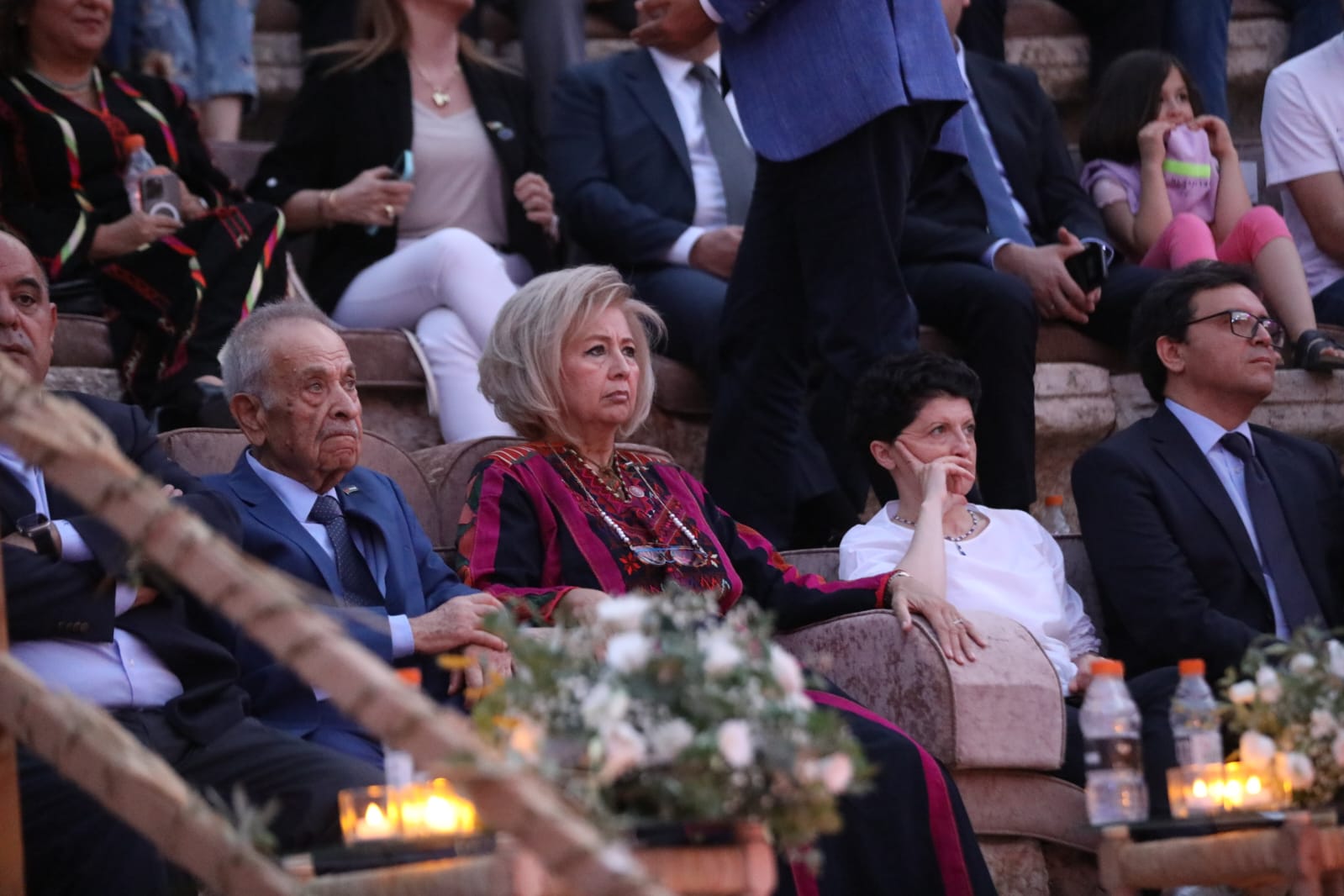 Madar Al-Saa Images 0.8770755616674955