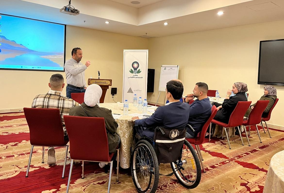 Madar Al-Saa Images 0.32482274854592297