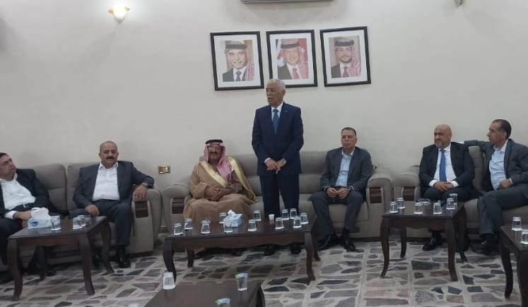 Madar Al-Saa Images 0.7007880255634733