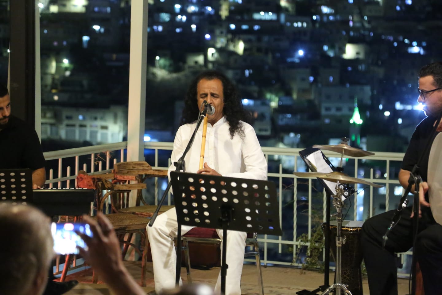 Madar Al-Saa Images 0.05595210529320416