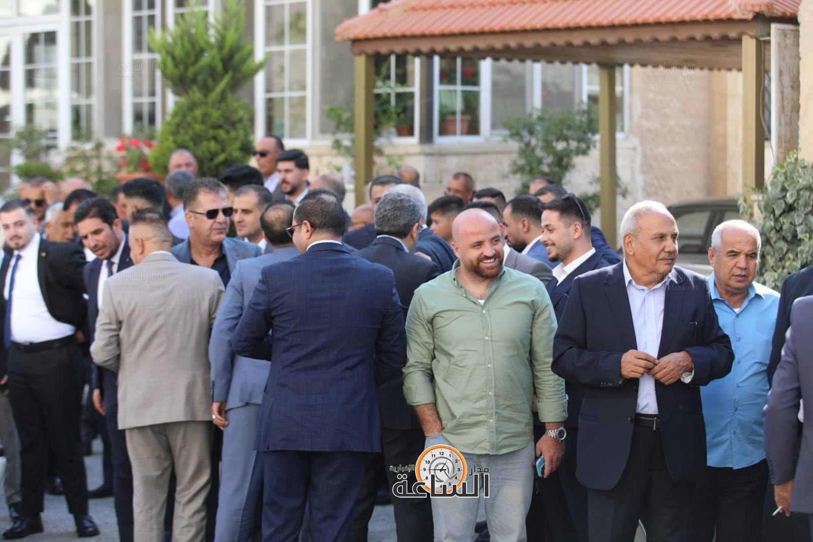 Madar Al-Saa Images 0.4819838274498198