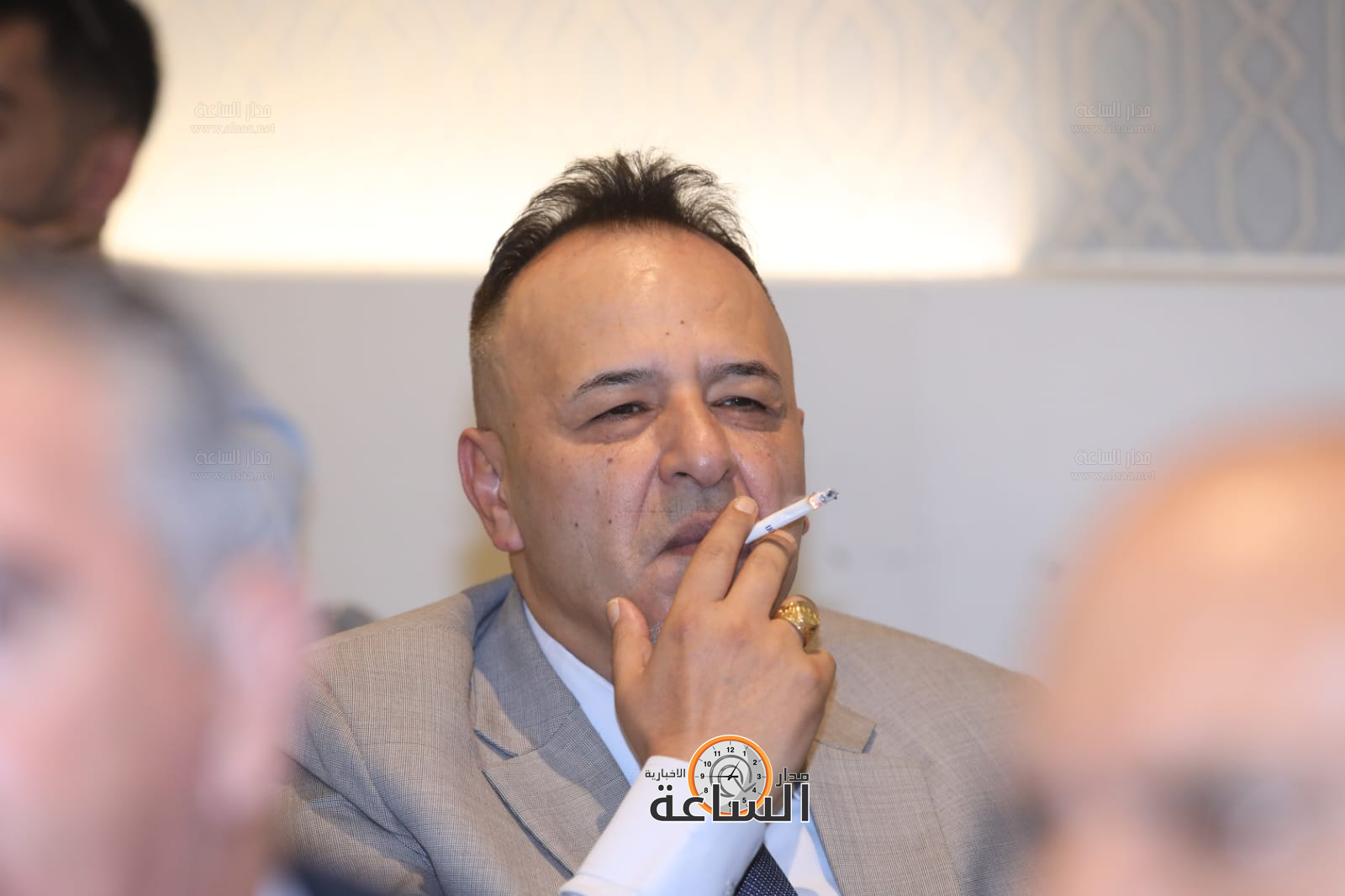 Madar Al-Saa Images 0.477980458569208