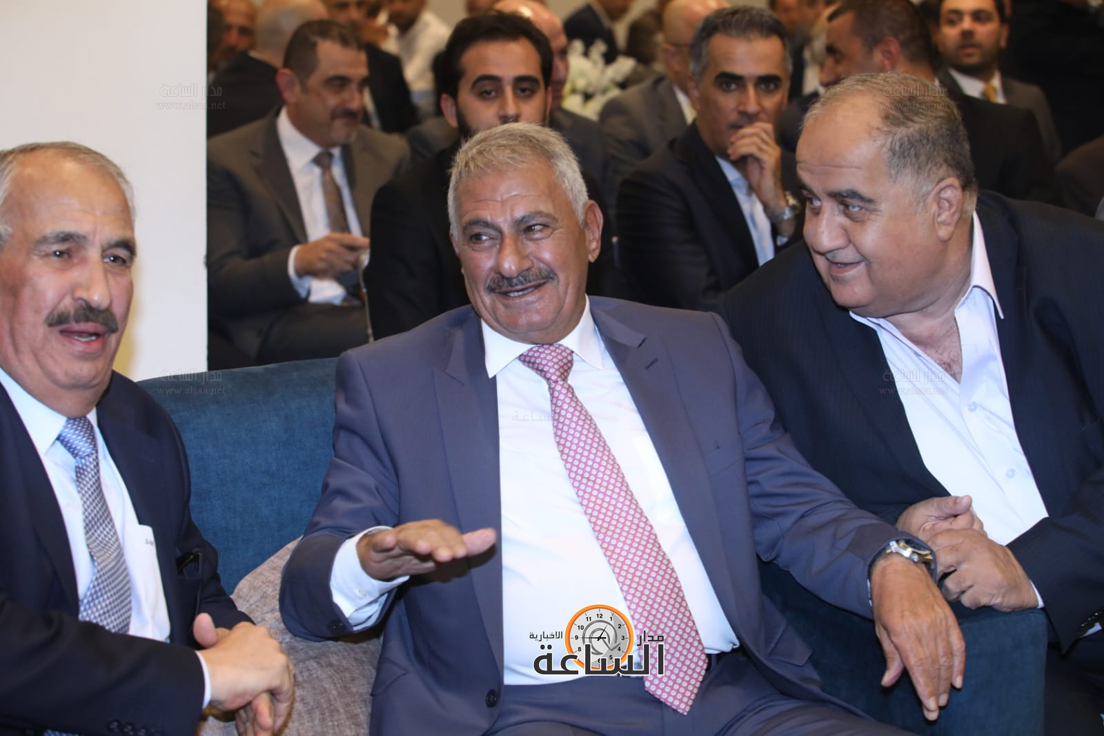 Madar Al-Saa Images 0.8243293415870325