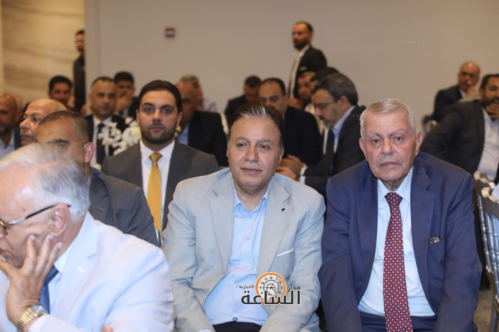 Madar Al-Saa Images 0.952977546158432