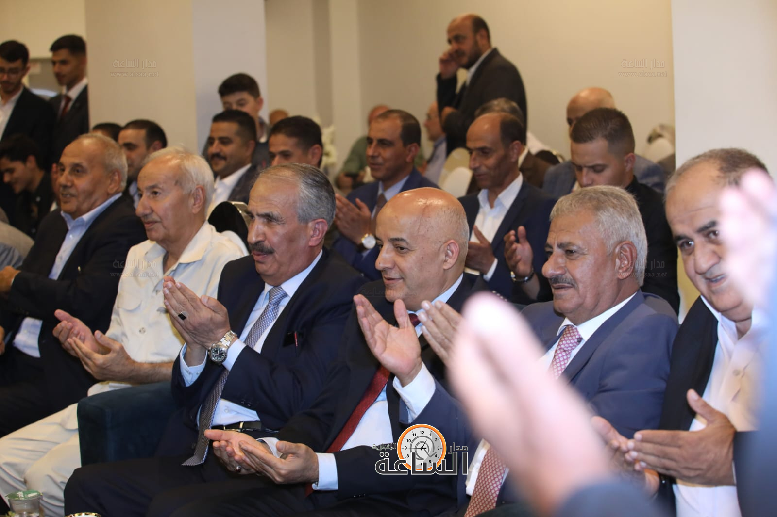 Madar Al-Saa Images 0.8179900081603613