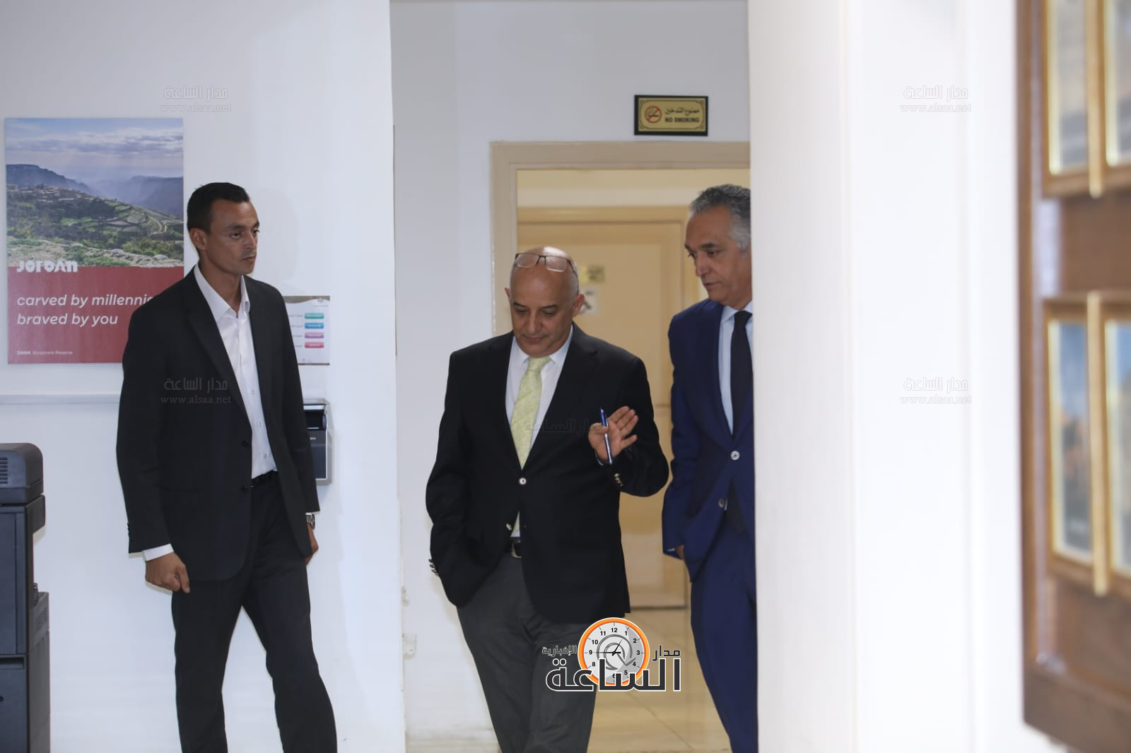 Madar Al-Saa Images 0.5872859044590524